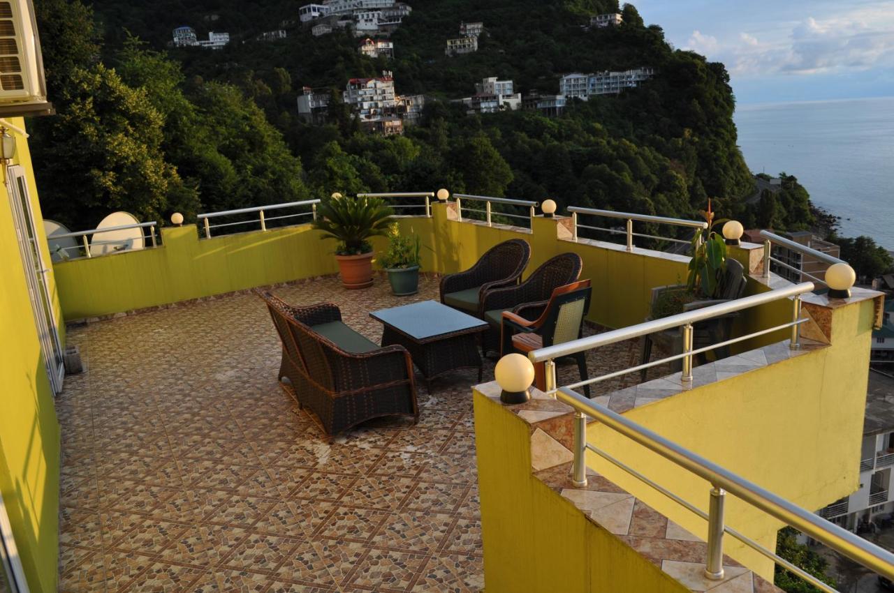 Akhmed Guest House Kvariati Exterior foto